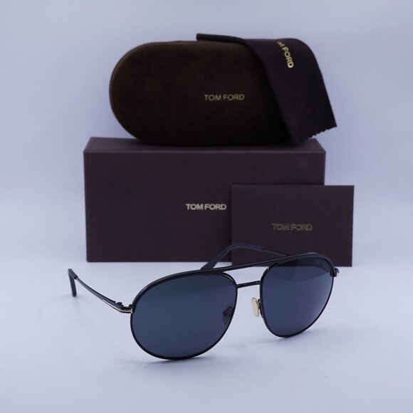 Tom Ford Gio FT0772 02A Aviator Sunglasses - Matte Black/Smoke - Picture 1 of 8